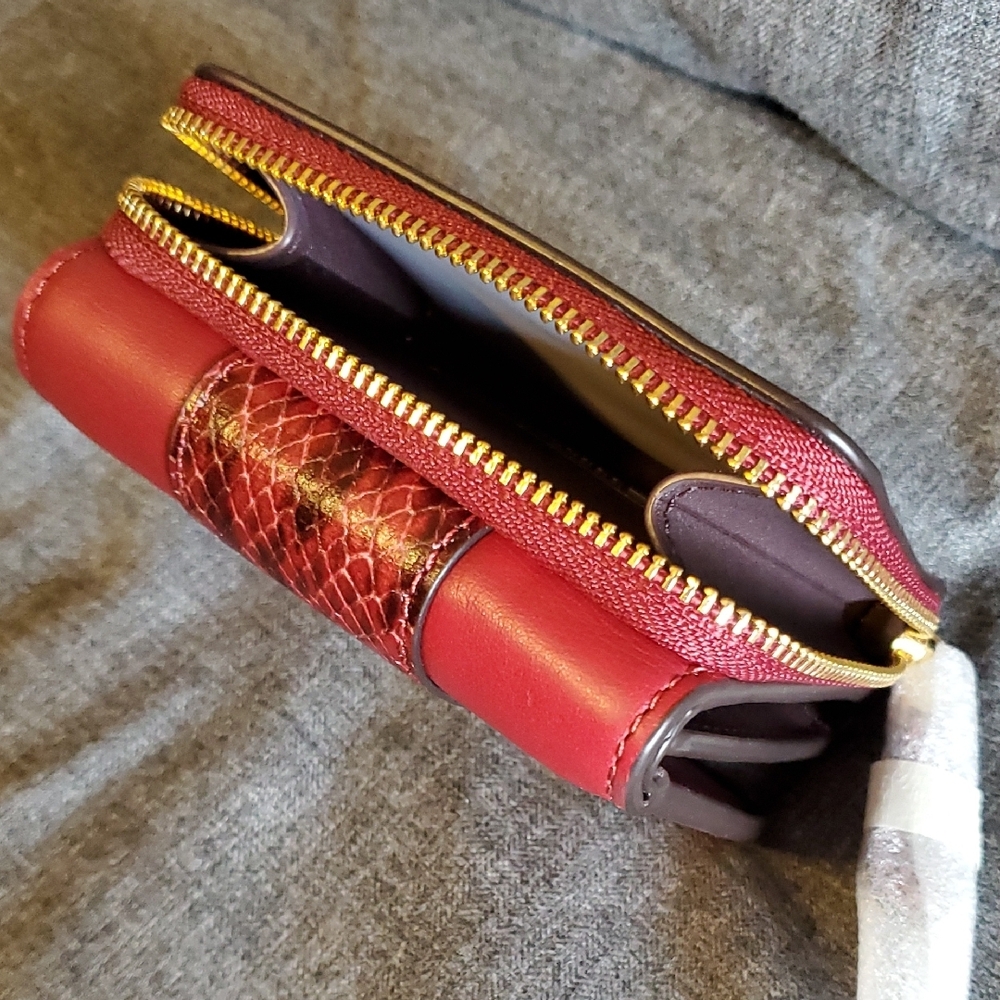 Coach Red and Snake Print Leather Wallet NEW with Tags - Picture 2 of 6